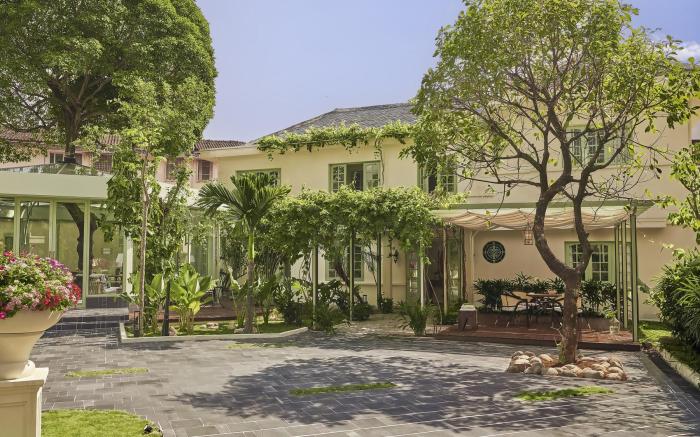 President Maison Signature By M Village 