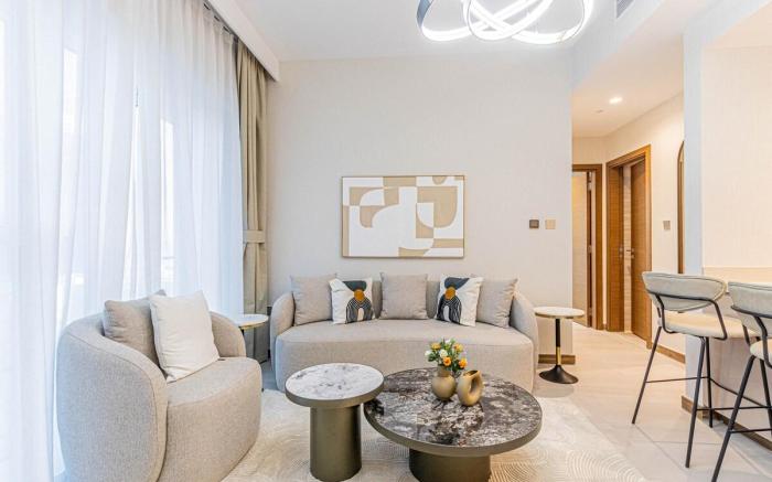 Designer 1BR Apt and Fully Eqquiped