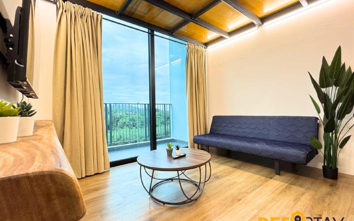 Kuching, Sarawak | Duplex Family Suite/5KM Airport
