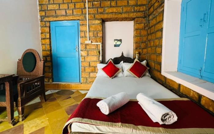Nomadic Backpackers Hostel 