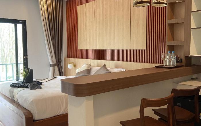 The Cushty Days Lanta