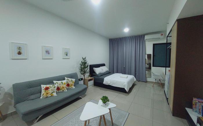 Alinea Suites @ ImanHome