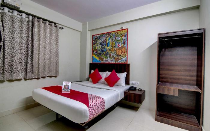 Hotel O Varcity Plaza