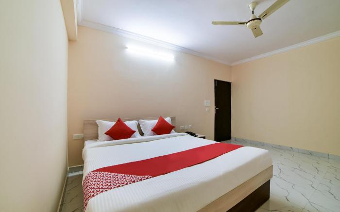 OYO 17315 Opal Residency