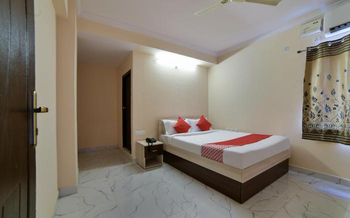 OYO 17315 Opal Residency