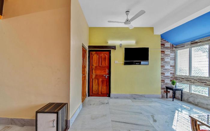 Hotel O V R Residency Near Sri Amruth Chithra Mandira