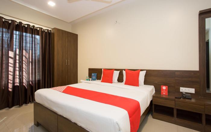 OYO 11512 Hotel Kedari Residency