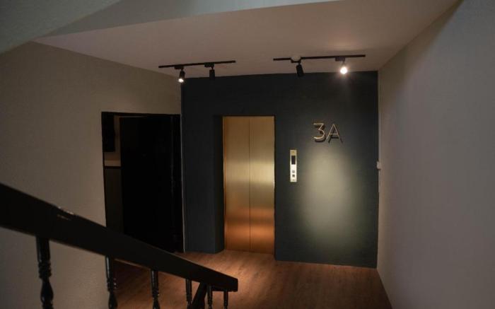 Room V Jalan Sultanah By SECOM