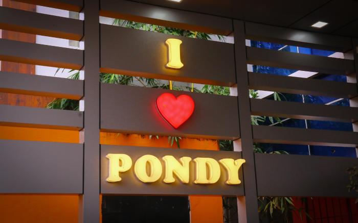 Trriv Stays - Yagna Inn