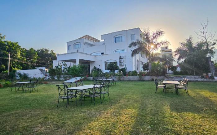 Surya Kothi Resort