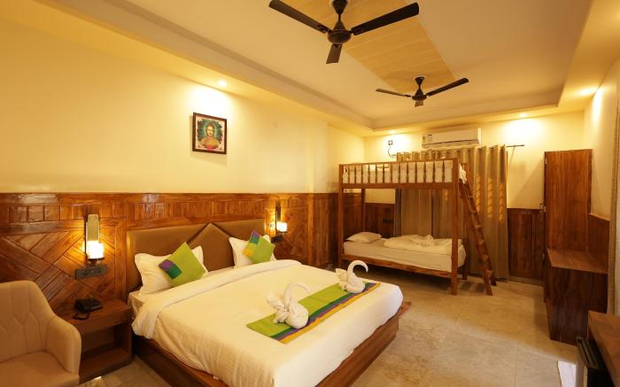 The Lily Hotel