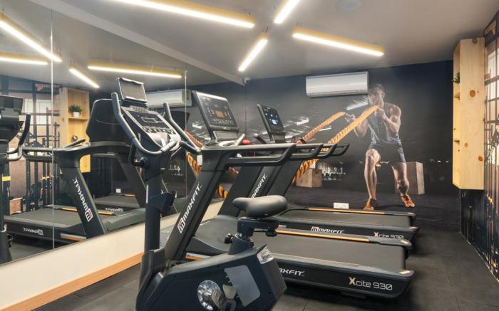 Bloom Hotel - DLF Road Gachibowli