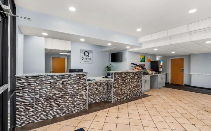 Quality Inn & Suites