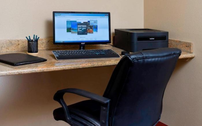 Sonesta Simply Suites Houston Brookhollow