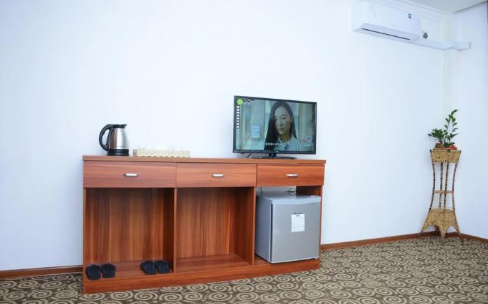 Diamond Lake Hotel KTV&Dancing Bar