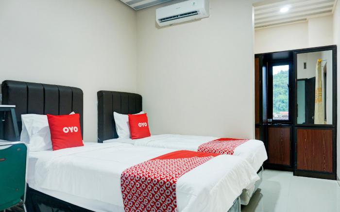 Hotel O Kedaton Near Rumah Sakit Advent Bandar Lampung Formerly Hotel Plain C Lake