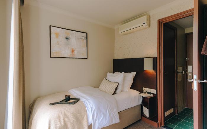 Hotel Omega
