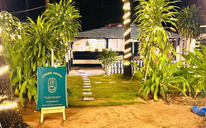 Garden Aroma Palolem, Beachside Hostel & Cafe Bar