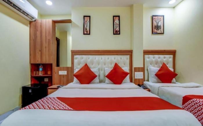 Hotel sarthak palace 