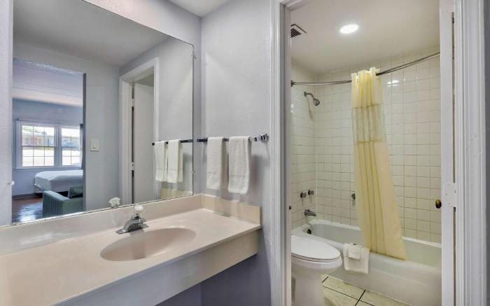 Motel 6 Falls Church, VA - Arlington Boulevard