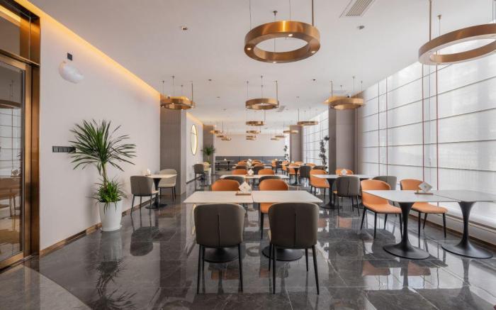 PALACE HOTELS (Dujiangyan Irrigation Project Scenic Spot Nanqiao Branch) 朗丽兹酒店（都江堰景区南桥店）