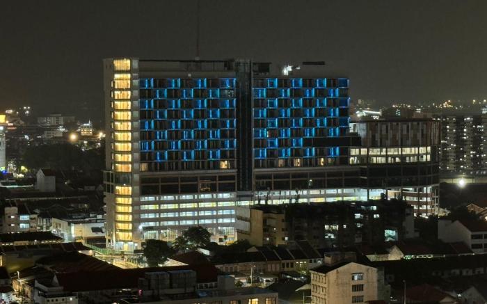 Fifth Avenue Hotel
