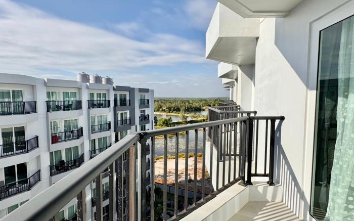 Mantra Beach Condominium - M284
