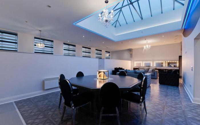 Temple Court Cavern Quarter Large City Centre Apt