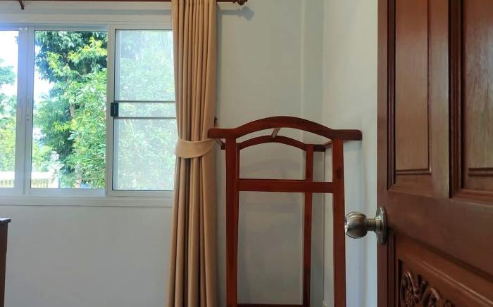 House in Lipa Noi