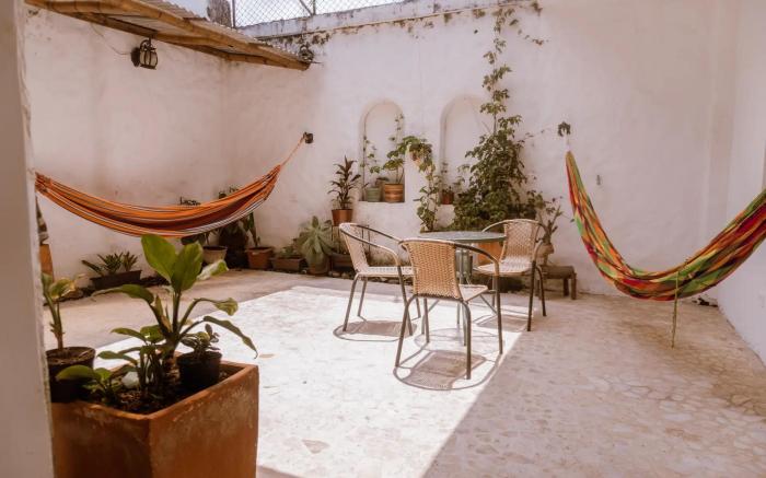 Tuki Hostel & Lounge