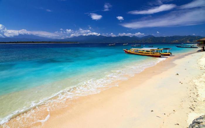 Gili White Bamboo Resort by SECOMS