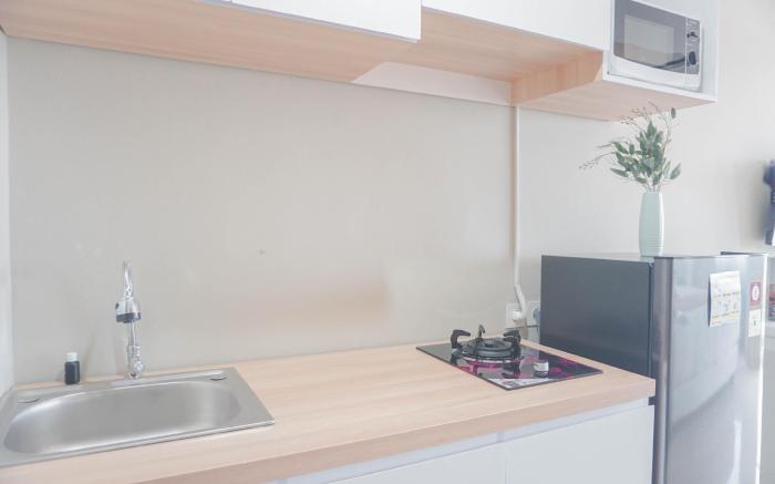 Homey Living Studio Royal Sentul Park By Travelio