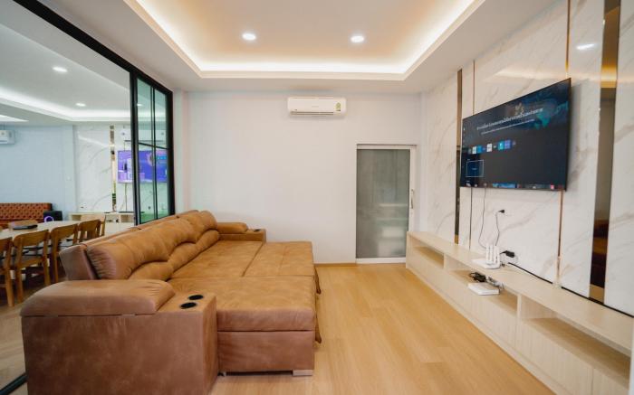 OCEANNEWPOOLVILLA บ้านพักพลูวิลล่าสัตหีบ