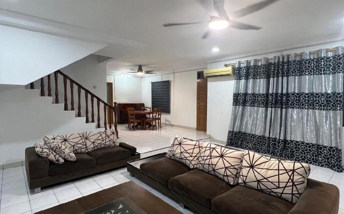 1717 Bintulu Homestay 6
