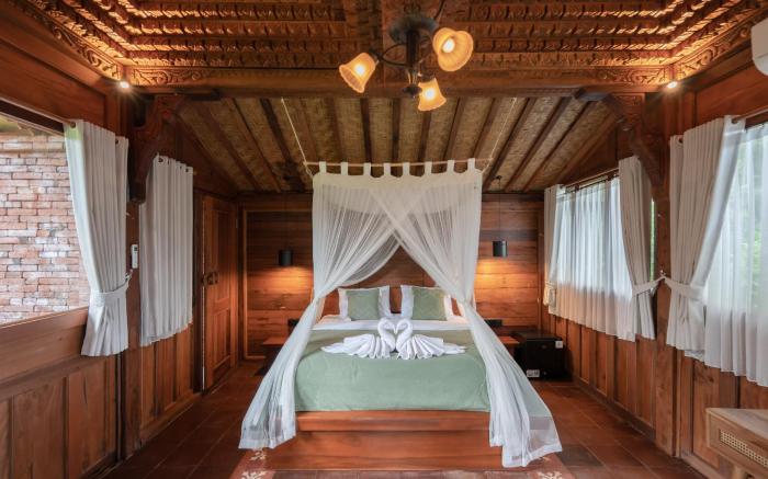 Nishiyama House Sambangan by The Lavana