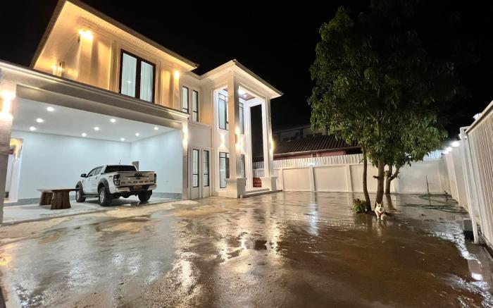 Utopia house-Luang Prabang