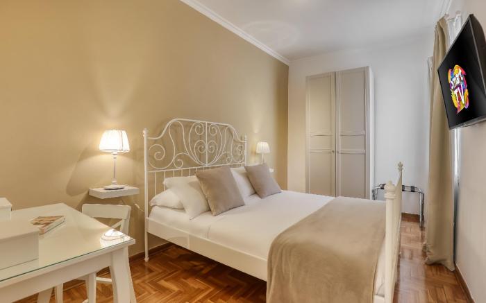 ATRHOME penthouse Frattina