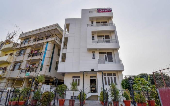 Hotel Madhavam