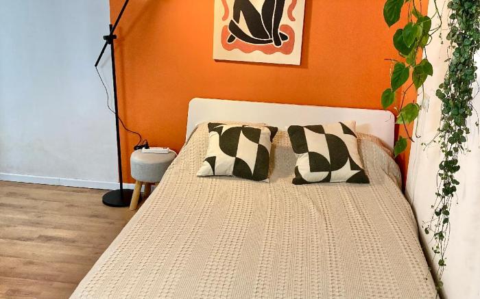 Dotan's Boutique Studios - By The Beach!