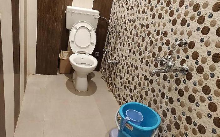Kashi paying guest house 
