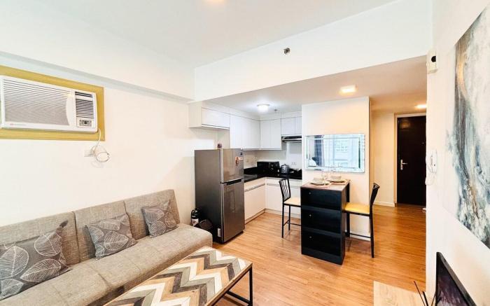 Abreeza Place Cozy Condo