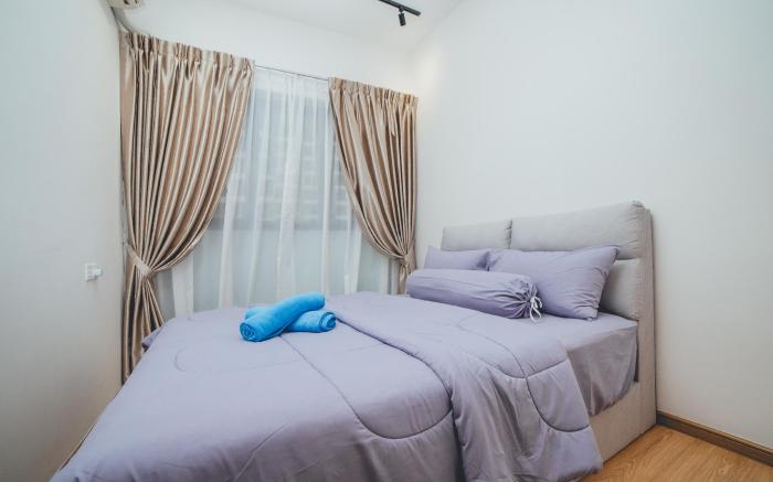 Danga Bay Coastal Haven 3BR 8Pax w 3Balcony