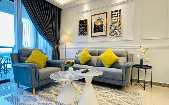 Scenic Seaview 2BR unit at R&F SeineRegion byAnju