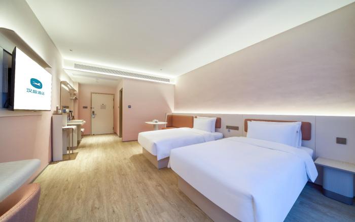 Hanting Hotel Deqing Station Xiazhu Lake Wetland Park
