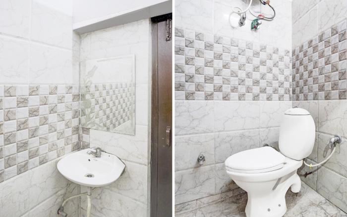 Super Hotel O Tyagi Road near Railway Station