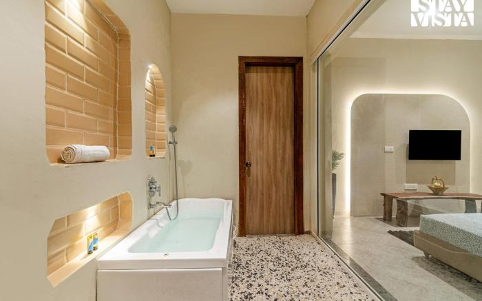 StayVista at Pearl Of The Dunes W/ Pool