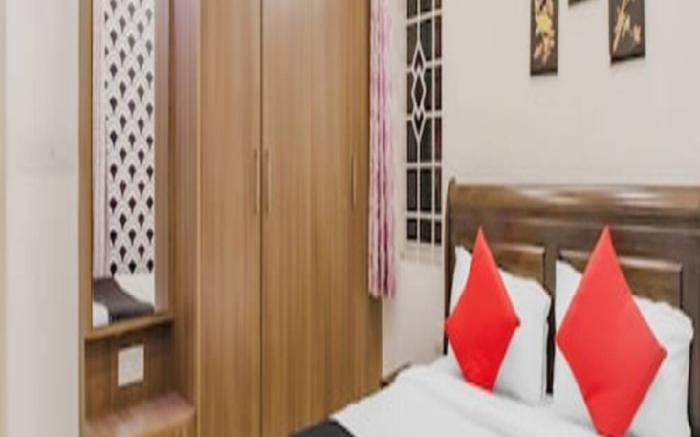 SLN Suites - Service Apartment