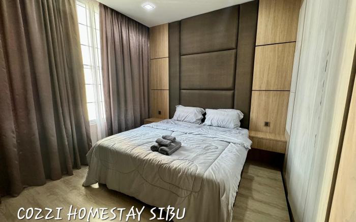 COZZI HOMESTAY