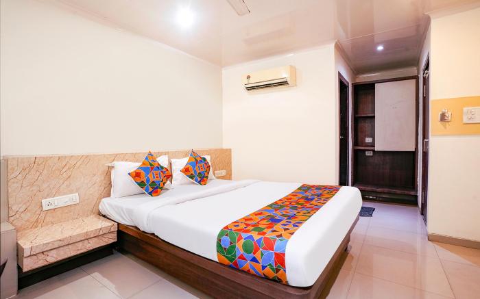 FabHotel Everest