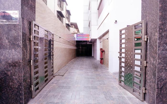 FabHotel Everest